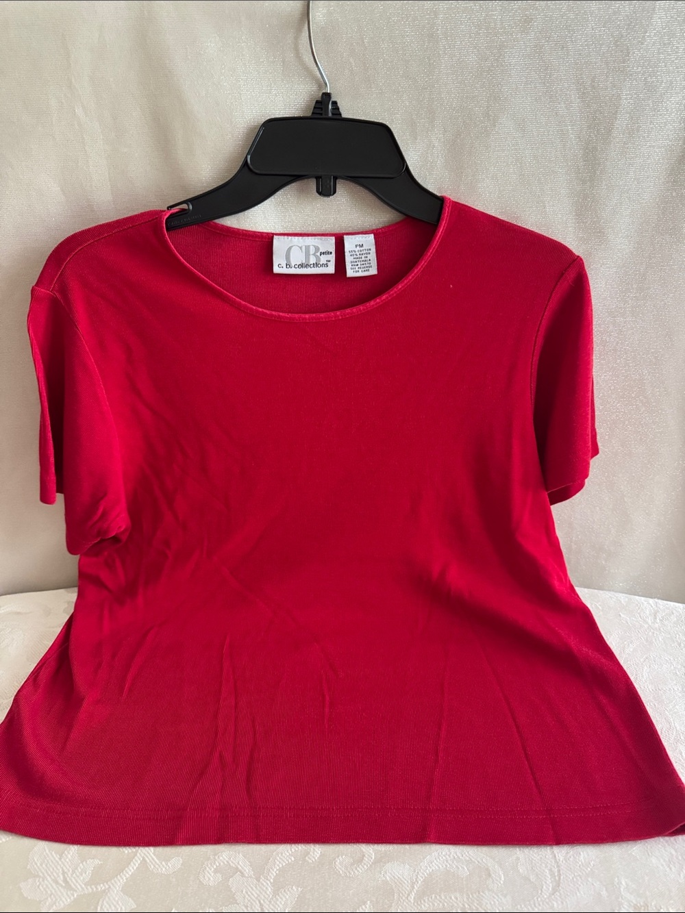 CB Collections Women's Red Short-Sleeve Crew Tee